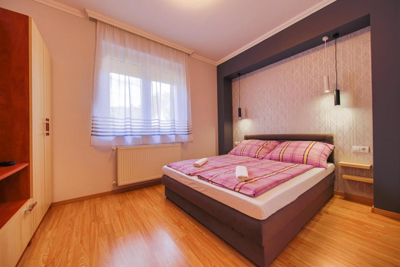 Kálvin utcai Apartmanok Hajduszoboszlo Exterior foto